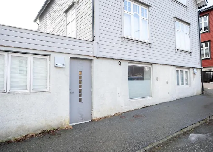 Modern 2br Apartment, Walk To & Harbour Apartament