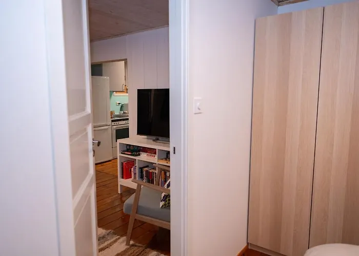 Modern 2br Apartment, Walk To & Harbour Apartament *